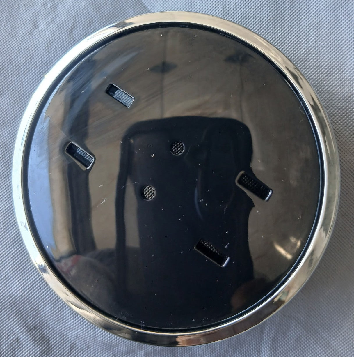 SET of 4 CENTER CAPS for AU16-BMF