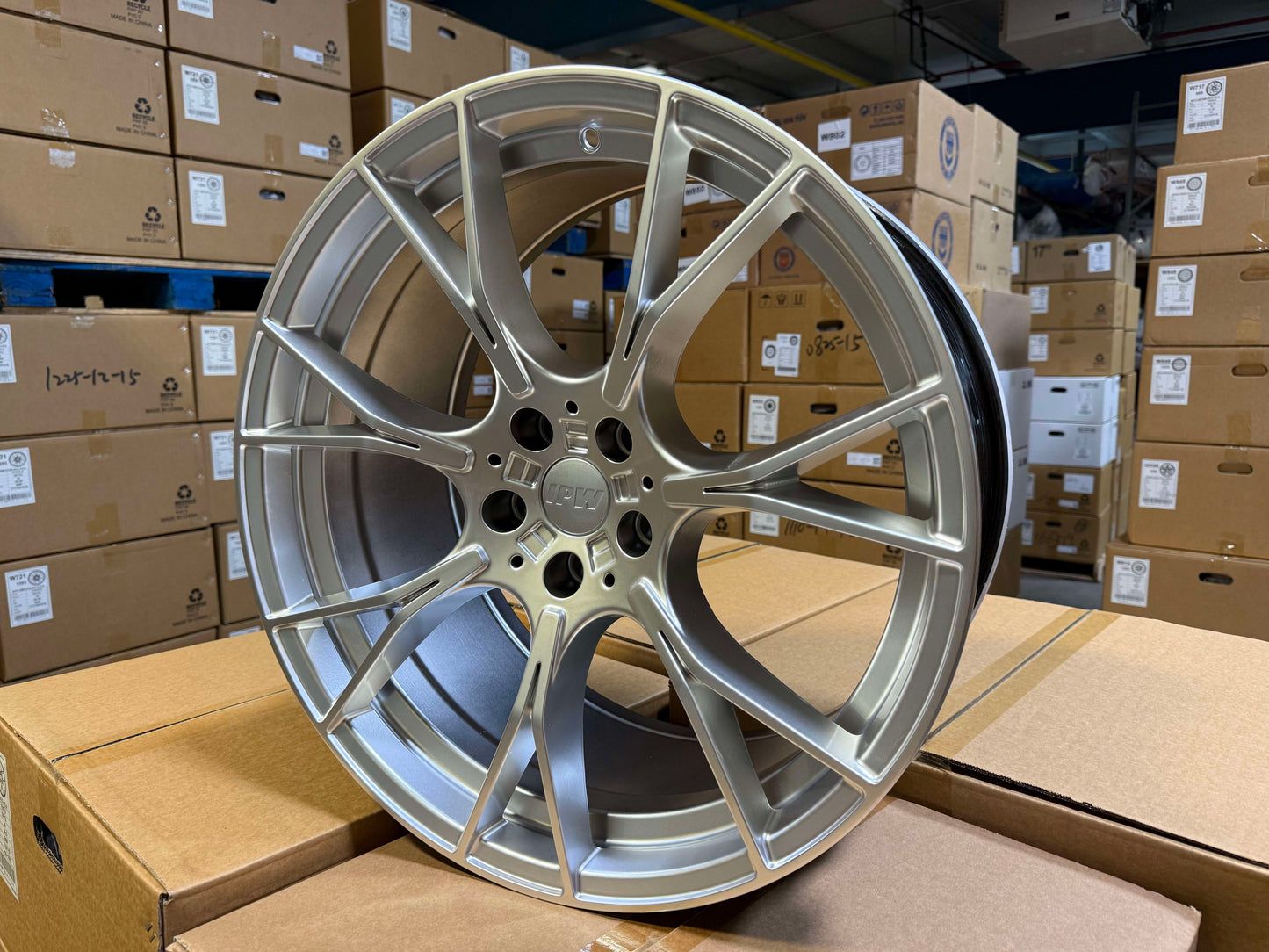 20" B712 Hyper Silver Wheels Rims for BMW 230i M240i 330i 330e M340i 430i M440i 530i 540i 630i 740i 750i M760i 5x112