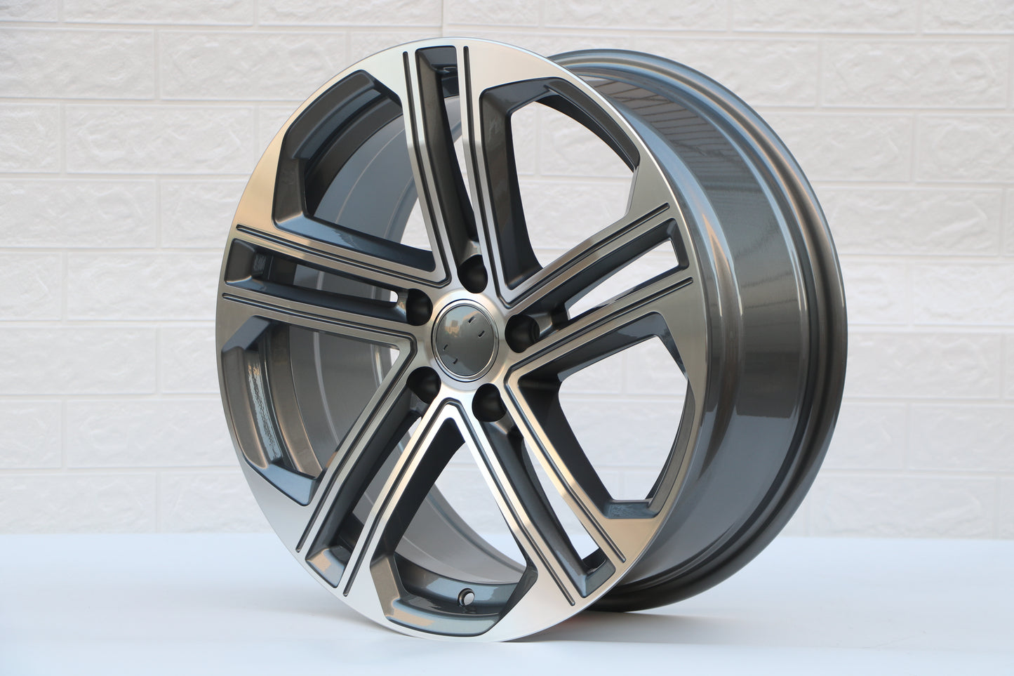 18" Wheels Rims A668 for AUDI VOLKSWAGEN VW BENZ A3 A4 A5 A6 A7 A8 Q3 Q5 RS3 S3 S4 S5 S6 S7 S8 TT (GMF)